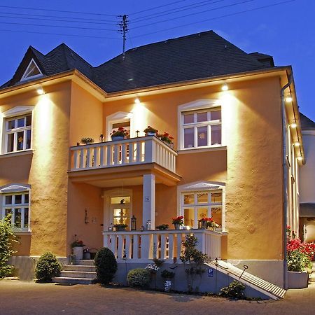 Weingut Und Gaestehaus Apel Nittel Exterior photo