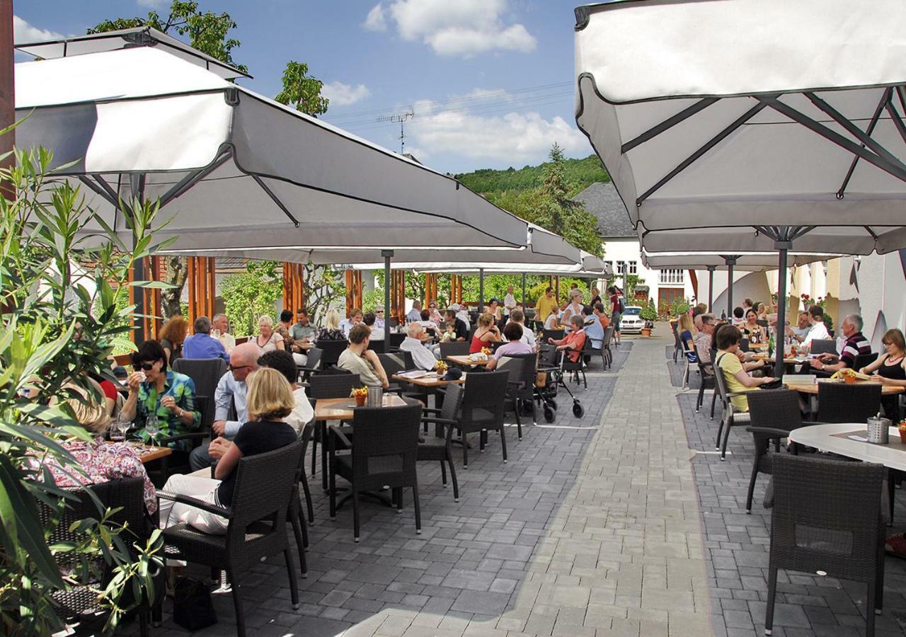 Weingut Und Gaestehaus Apel Nittel Exterior photo